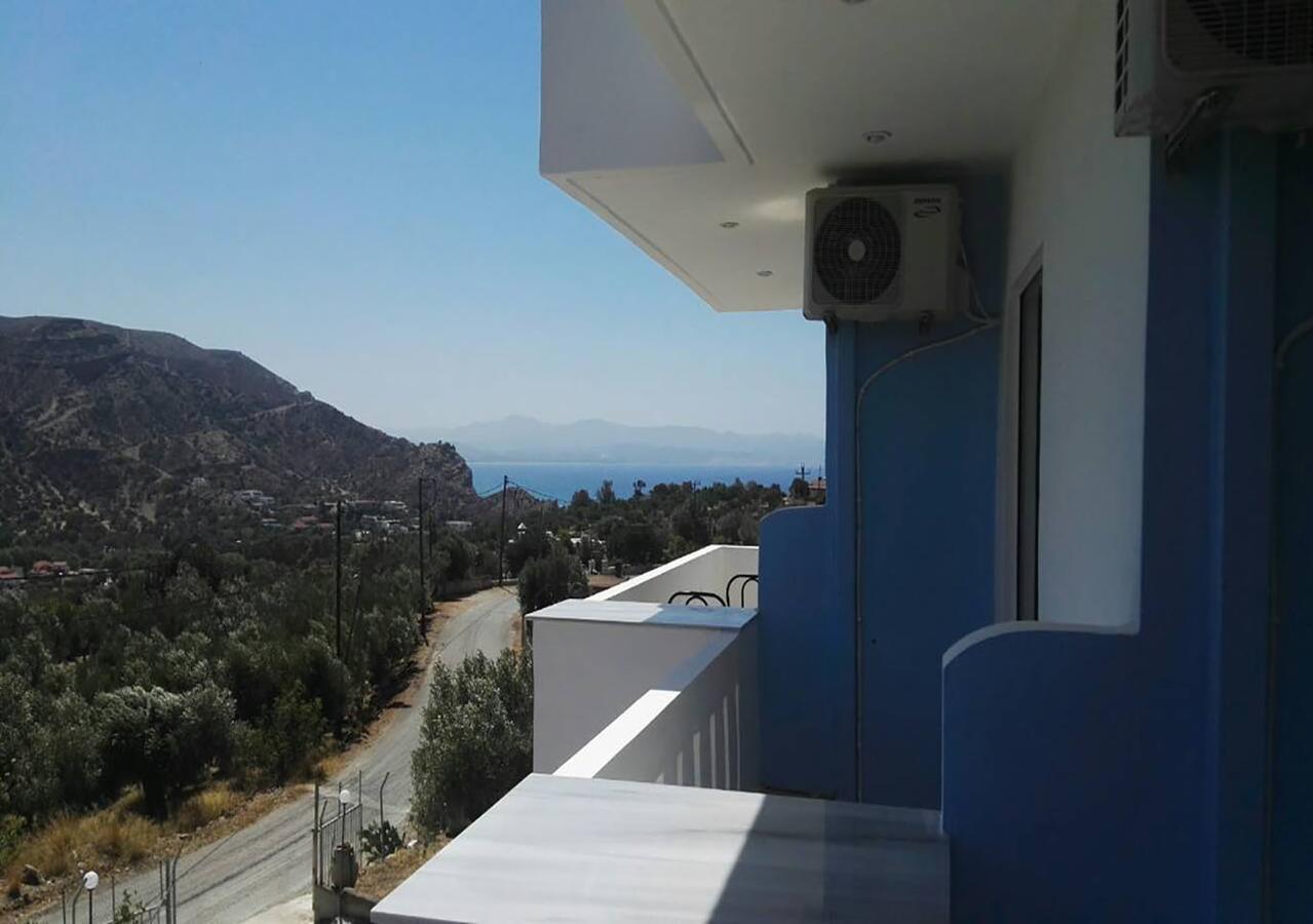Creta Star Apartments Agia Galini  Bagian luar foto