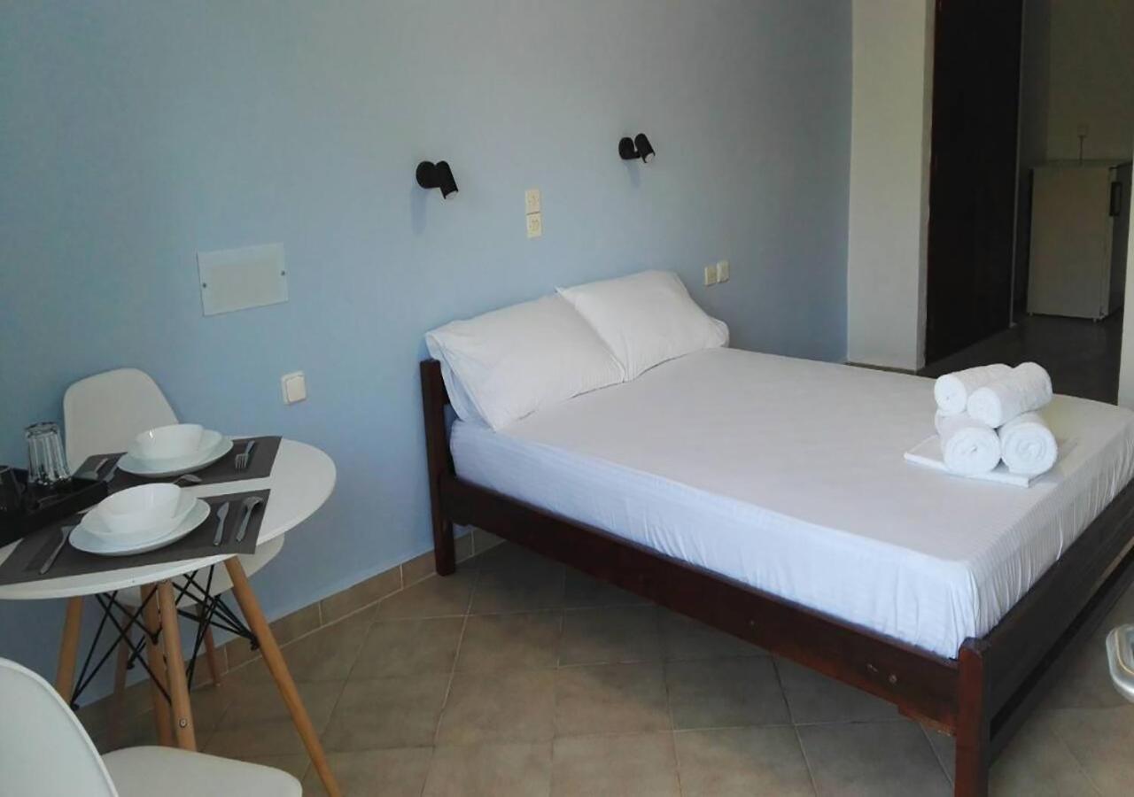 Creta Star Apartments Agia Galini  Bagian luar foto